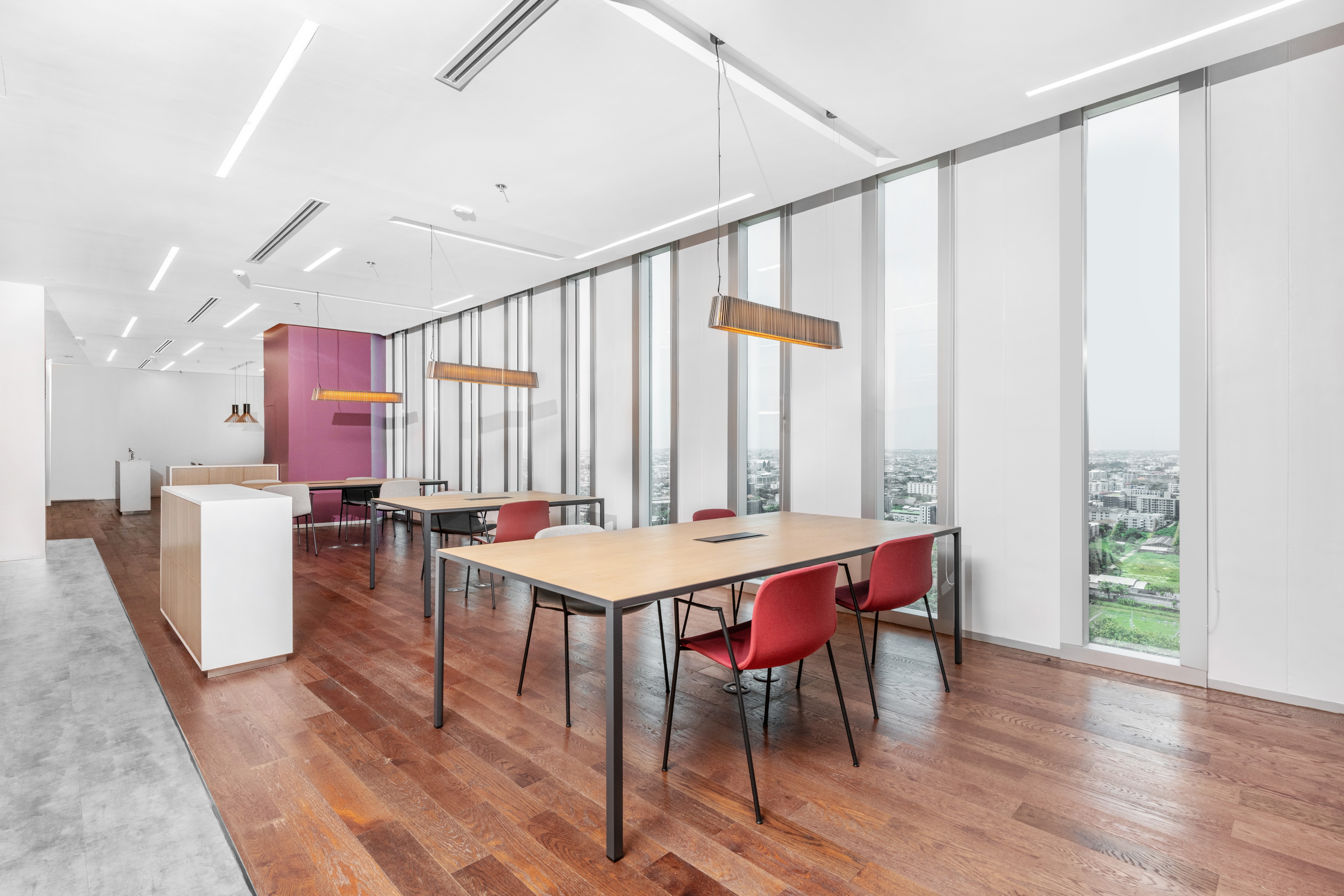 Regus - Bangkok , Bhiraj Tower at Bitec image 5