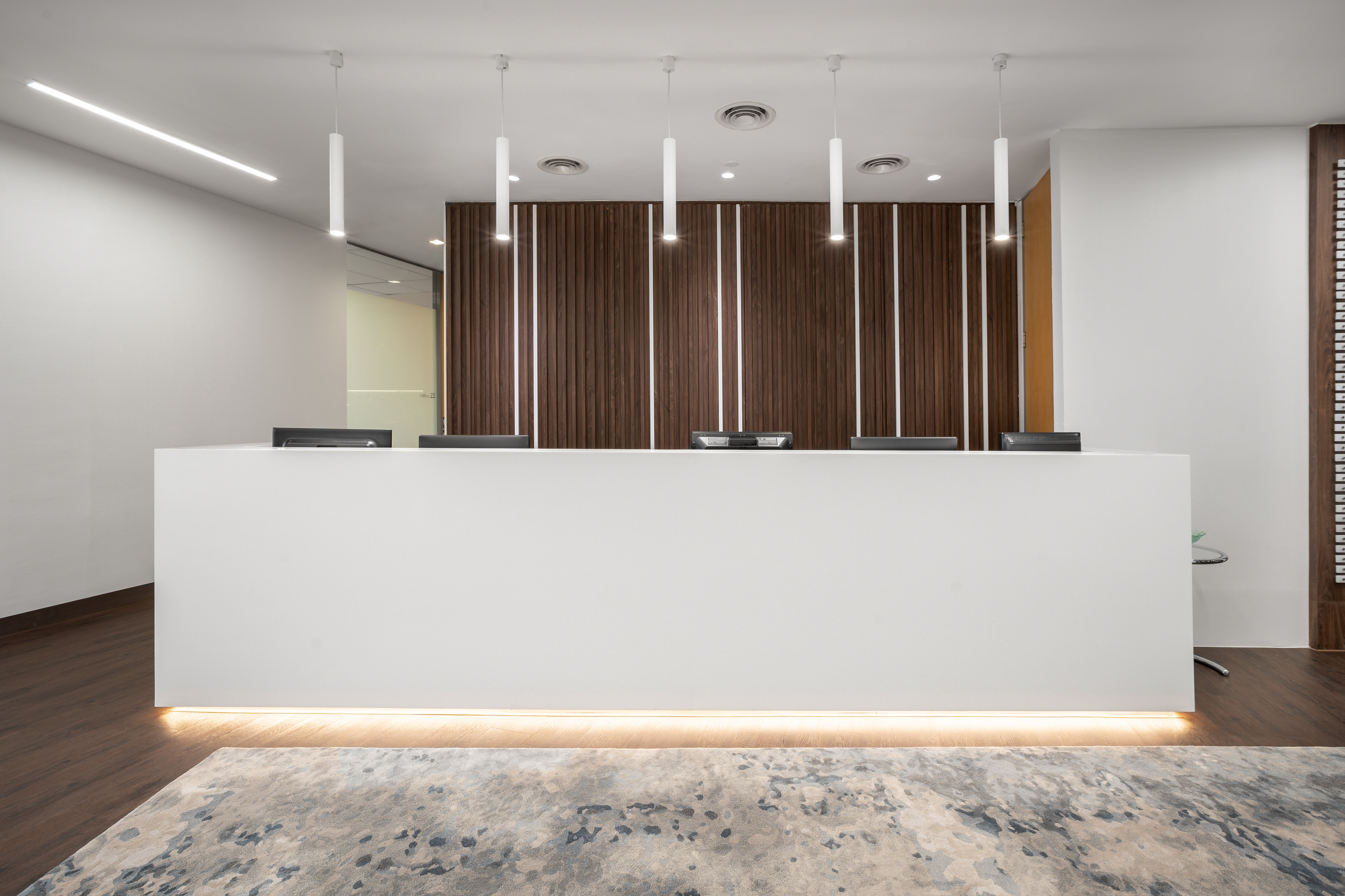 Regus - Bangkok CRC Tower - All Seasons Place image 2