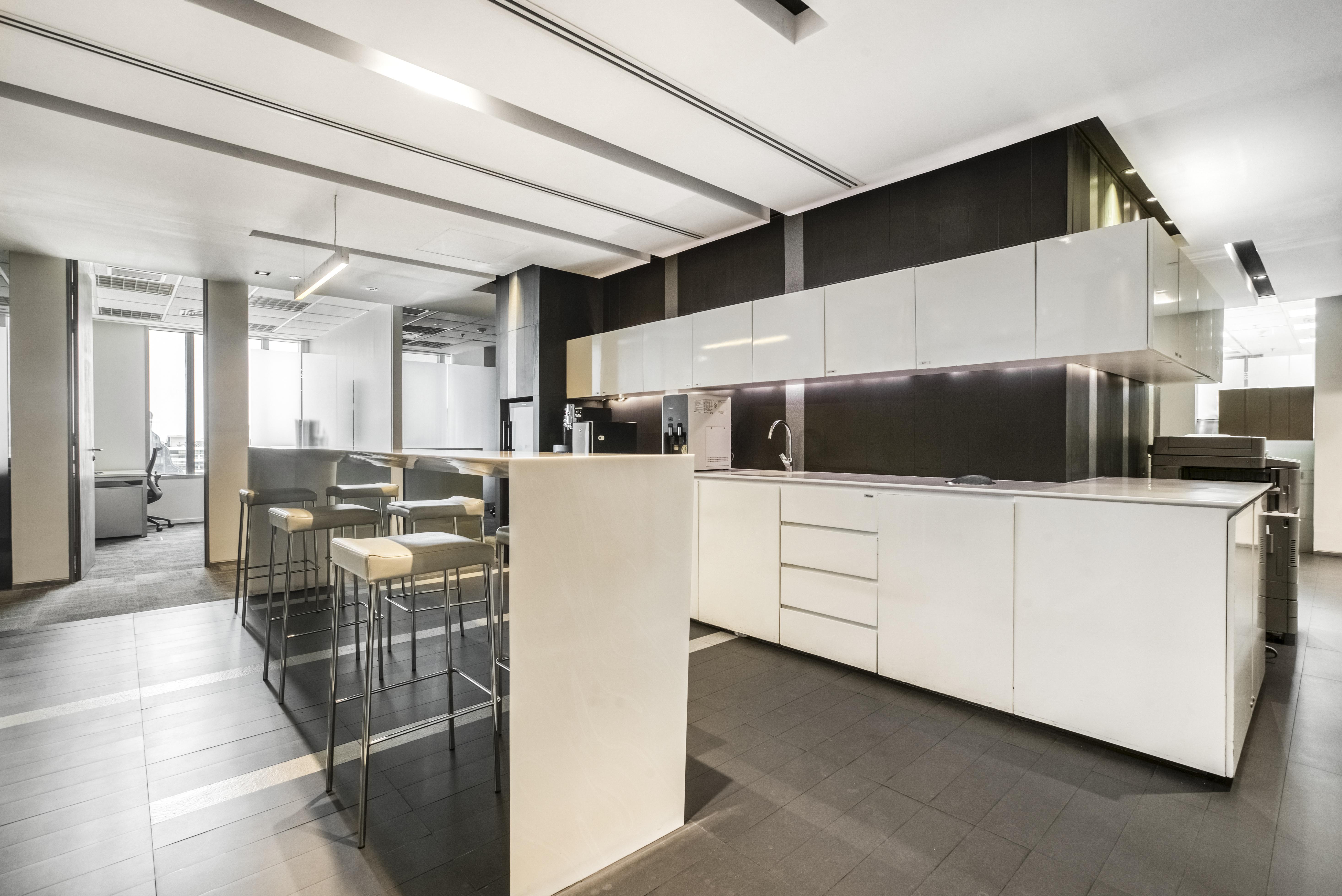 Regus - Bangkok, Exchange Tower image 5