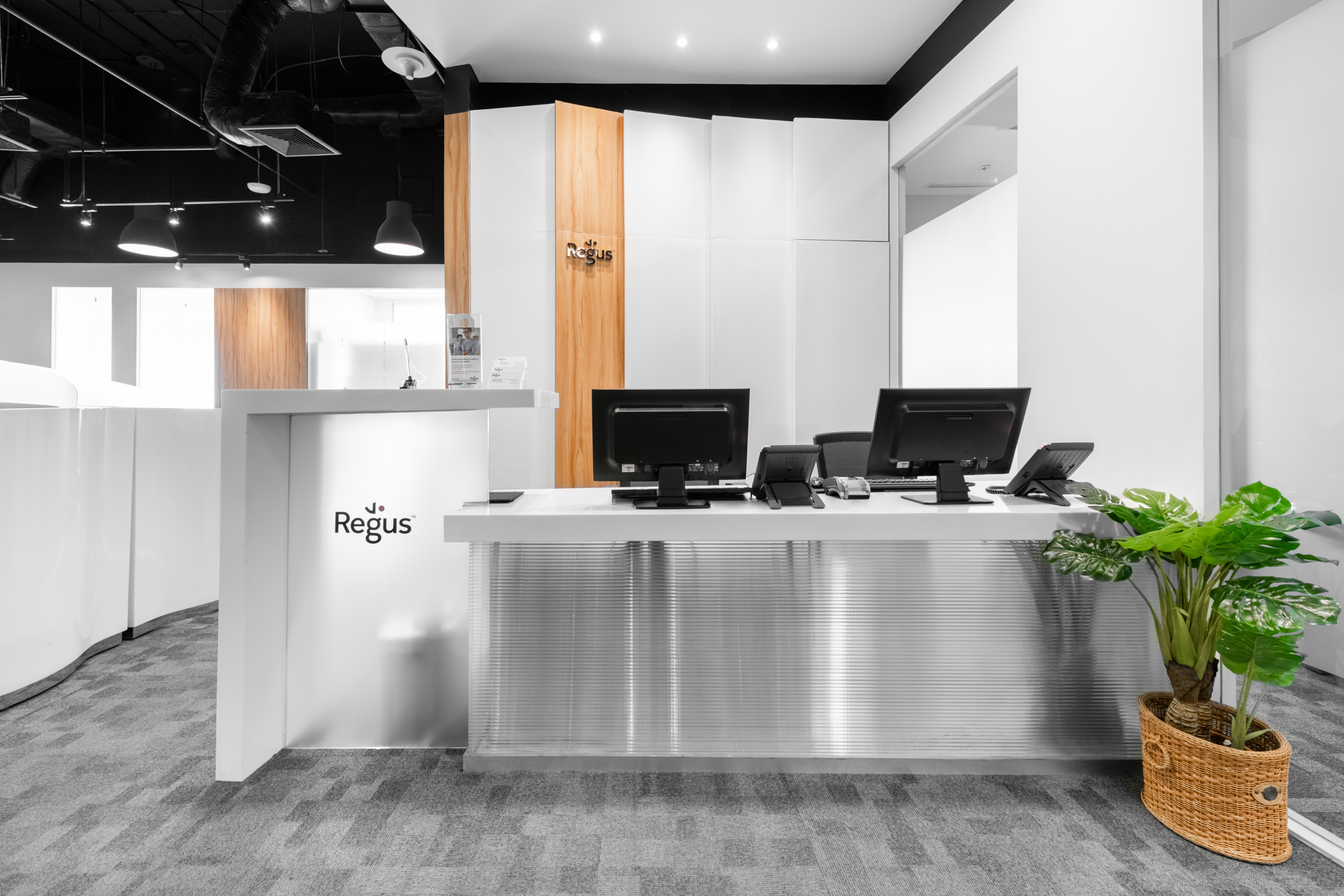 Regus - Bangkok, SJ Infinite I Business Complex image 2