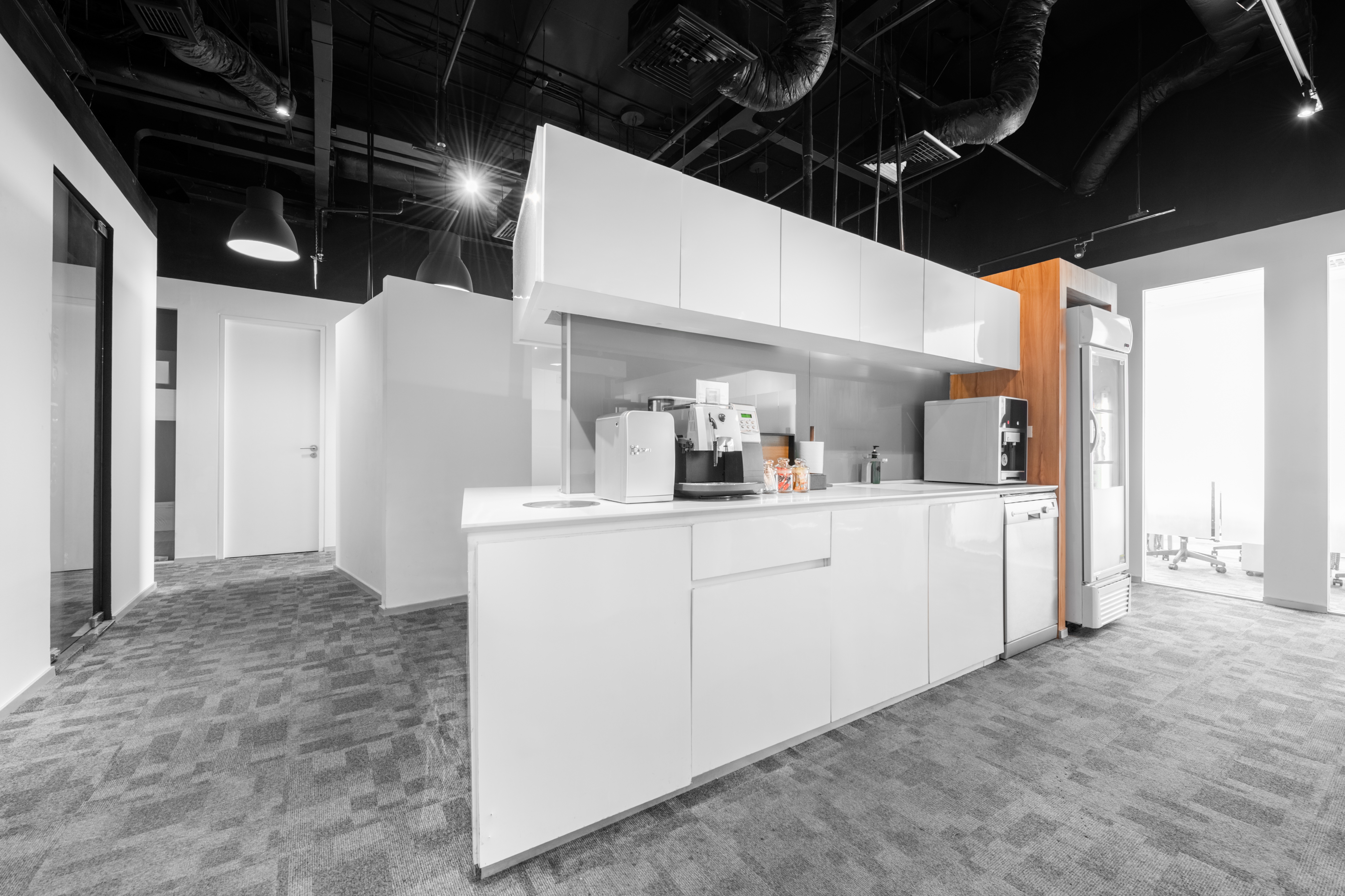 Regus - Bangkok, SJ Infinite I Business Complex image 5