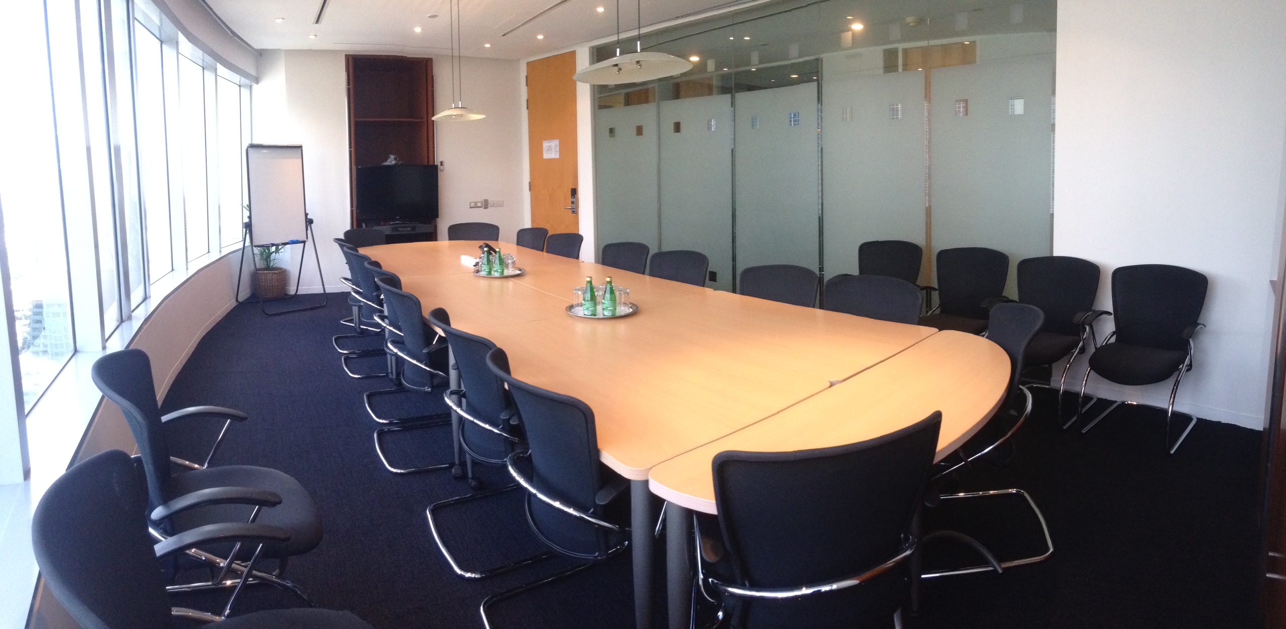 Regus M Thai Tower image 3