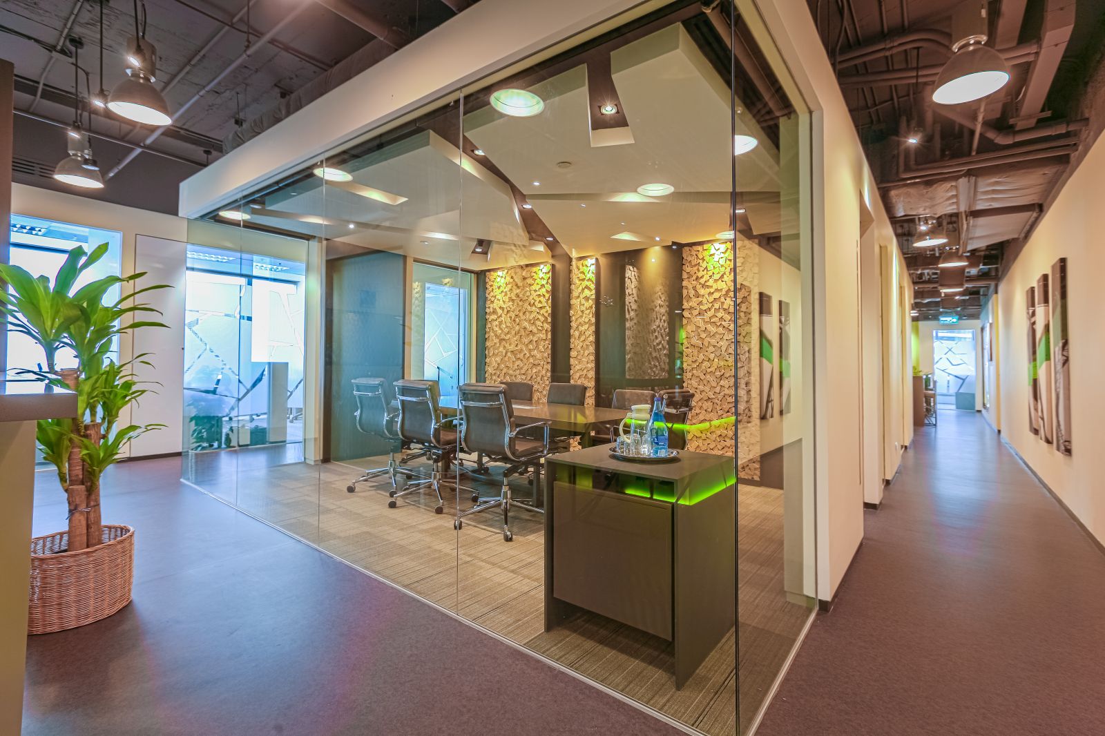 Regus Siam Tower image 5