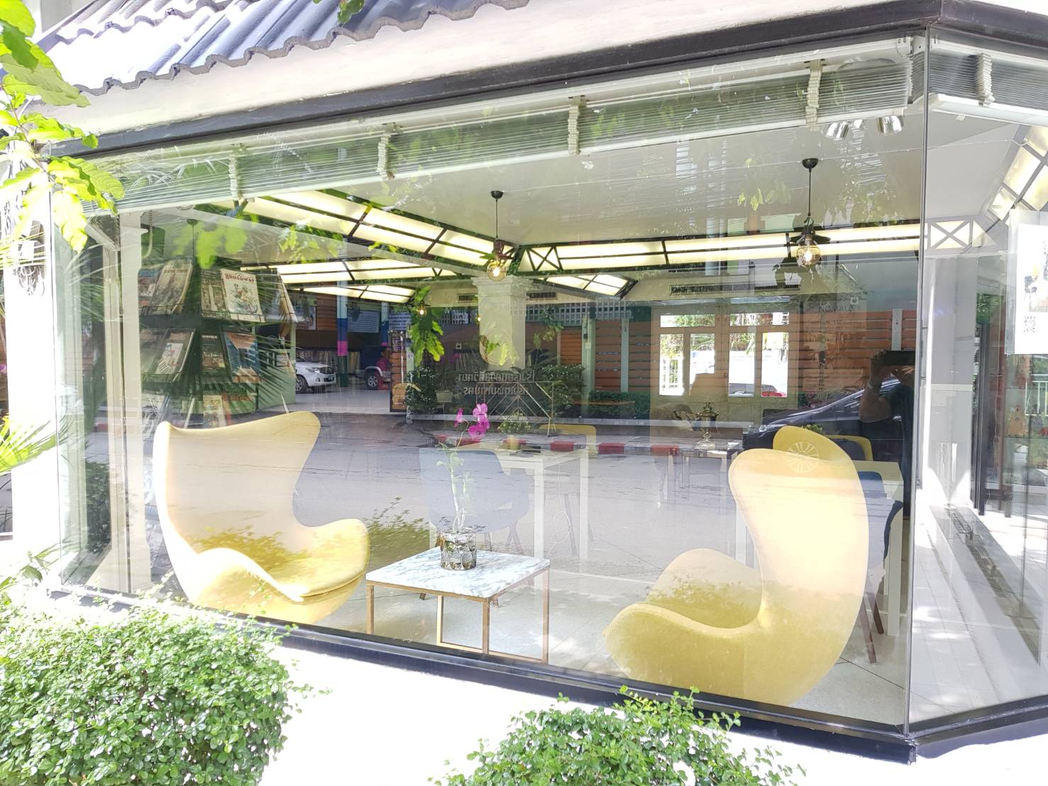 The Nomads Coworking Space image 4