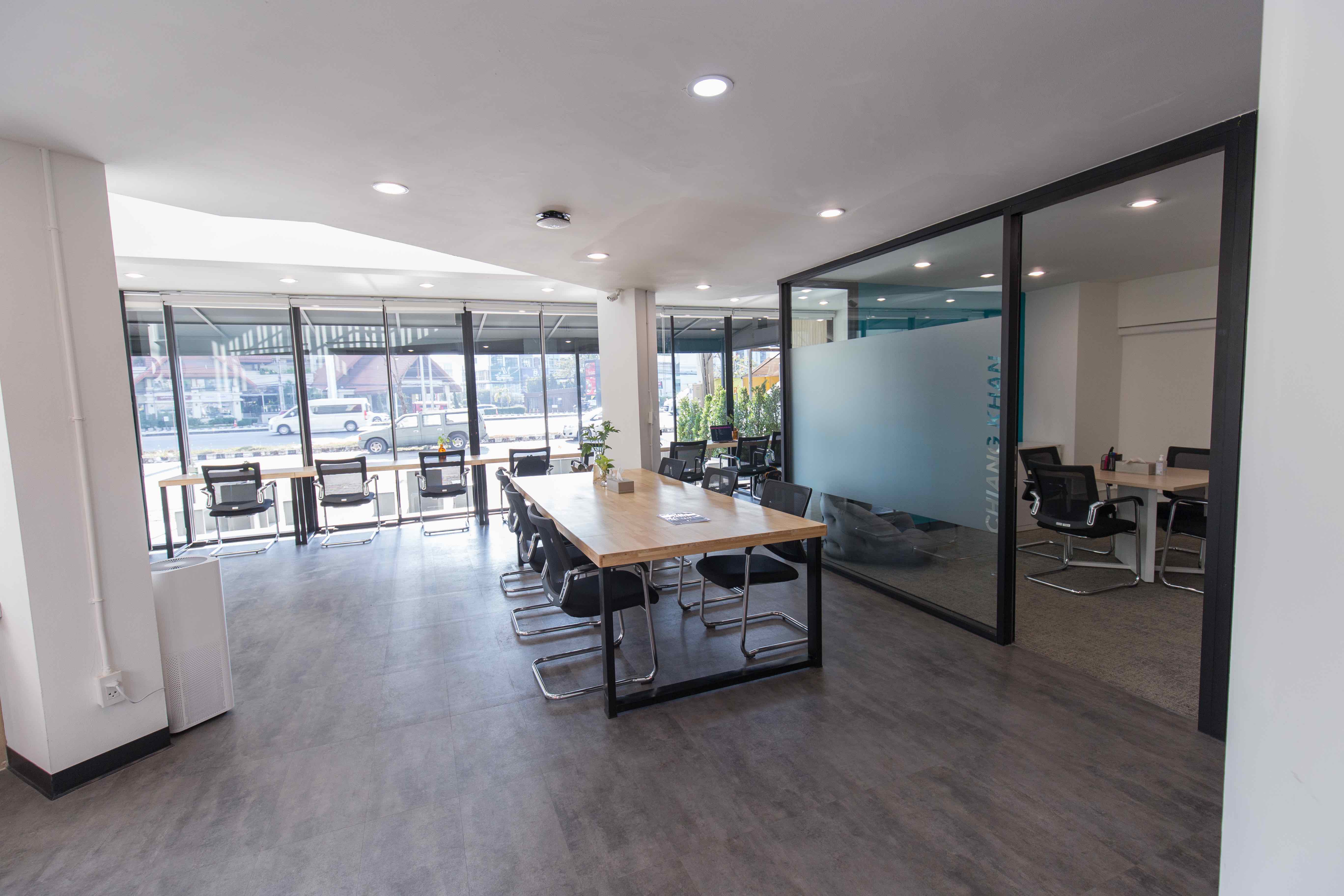 Colab Cowork & Cafe image 2