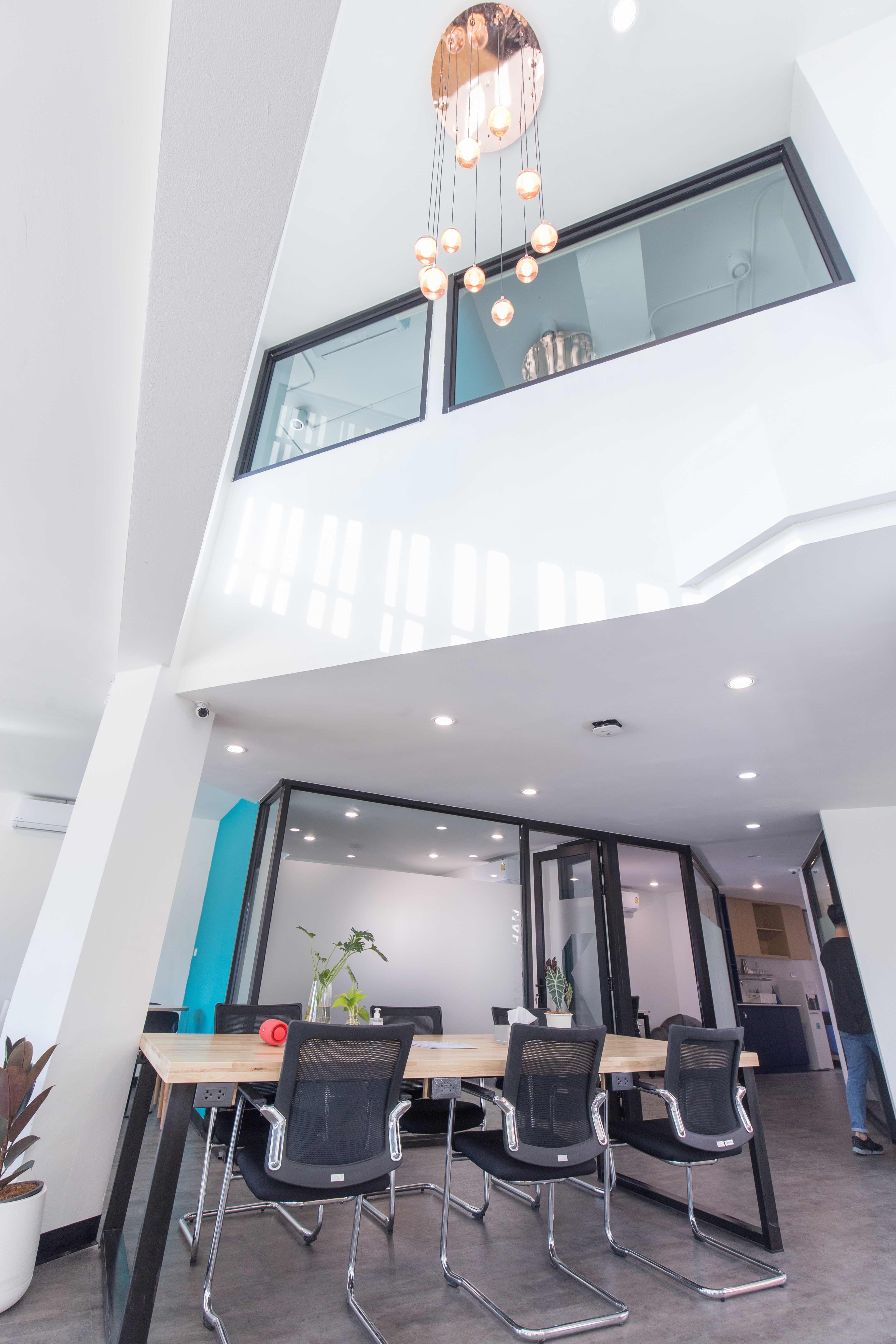 Colab Cowork & Cafe image 3