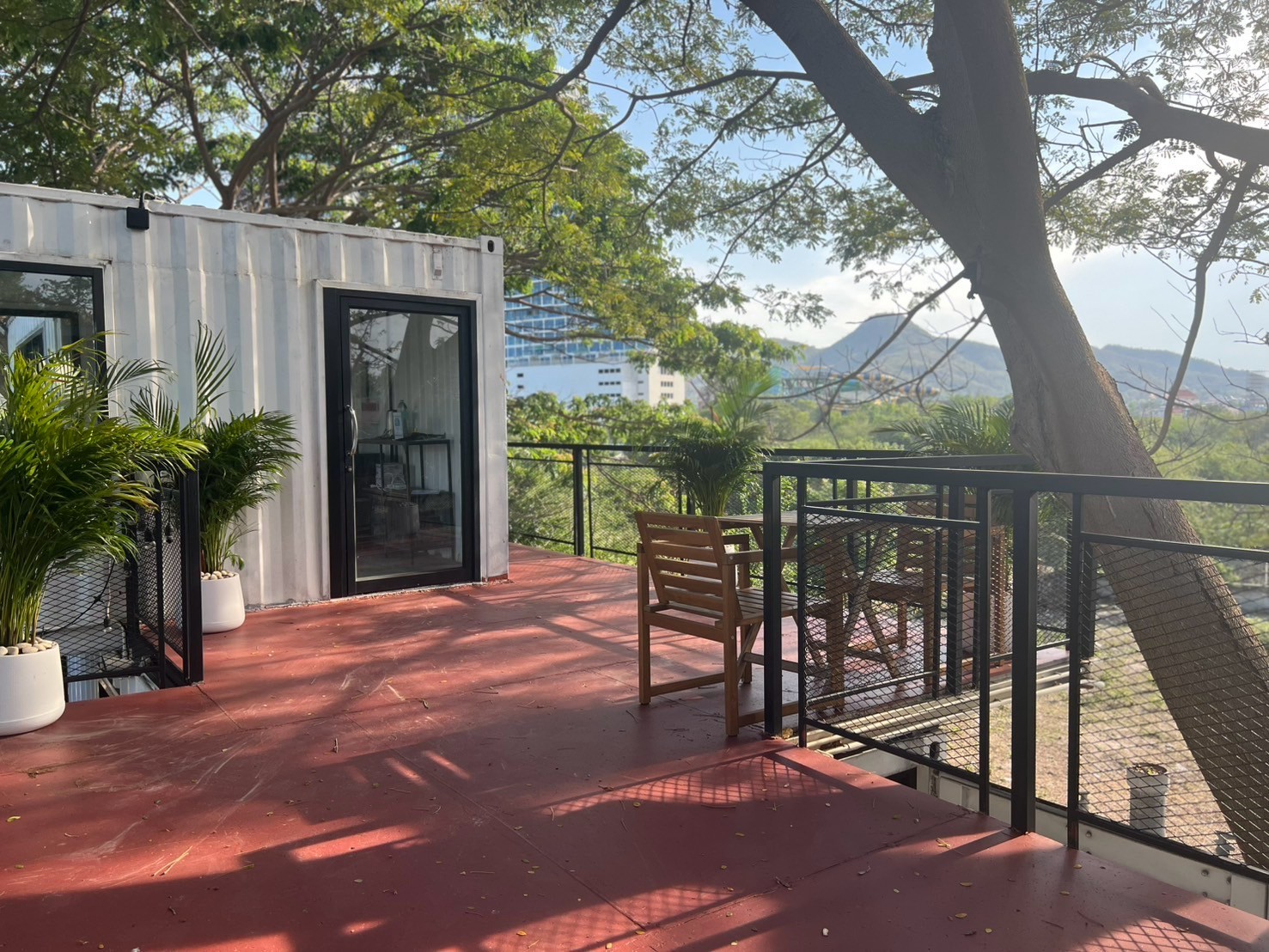 The CoHub by Insight image 3