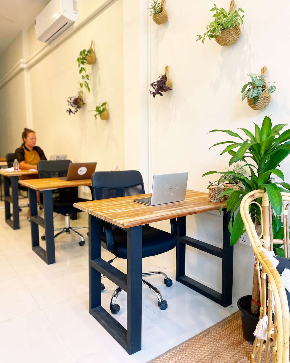 Desk+Chair Co-working Space image 5