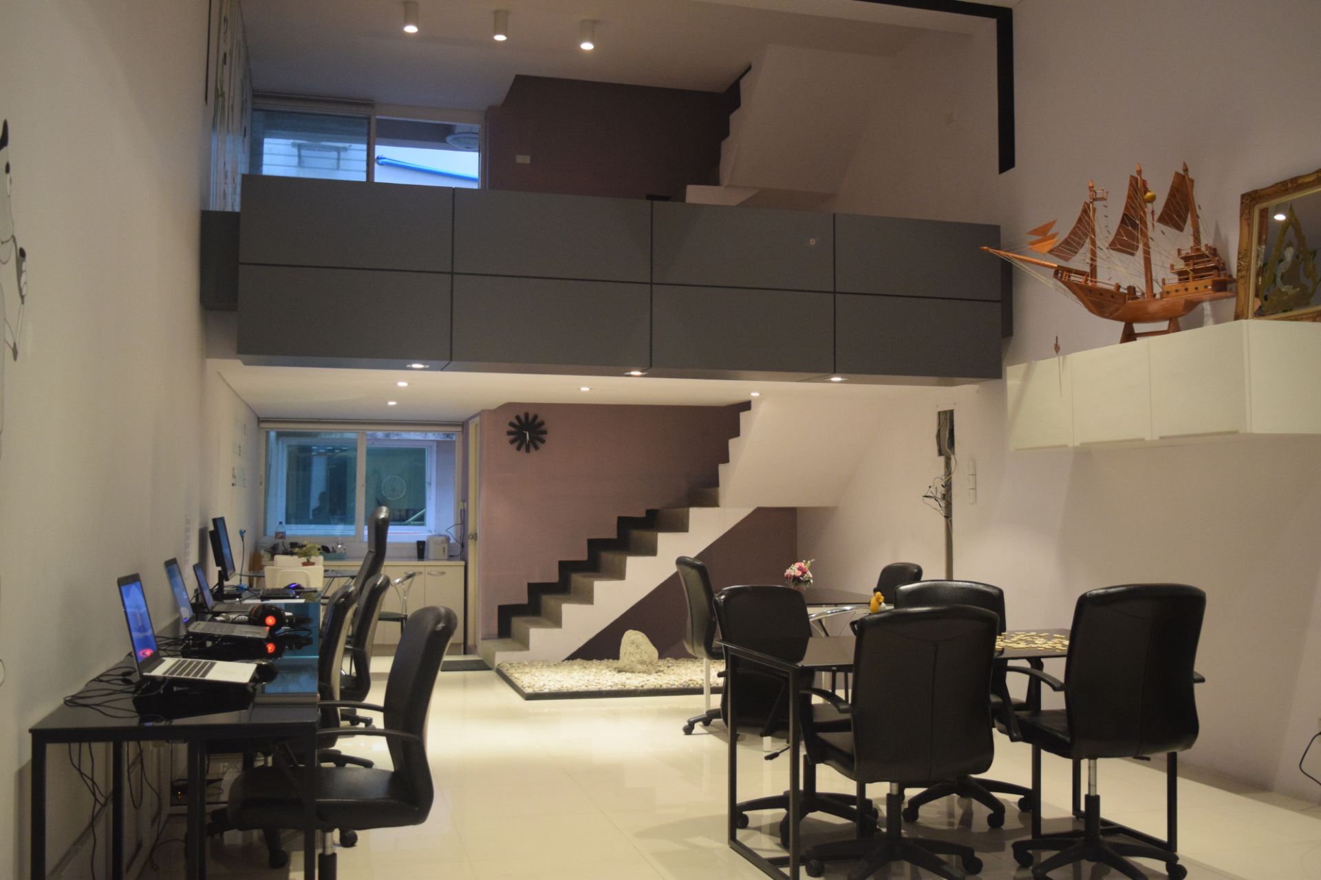 zone6 Coworking Bangkok image 4