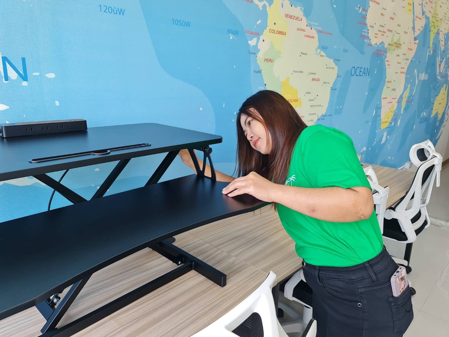 24/7 The WorkStation Coworking & Education Center image 3