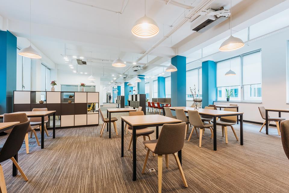 Regus Harbor Mall image 5