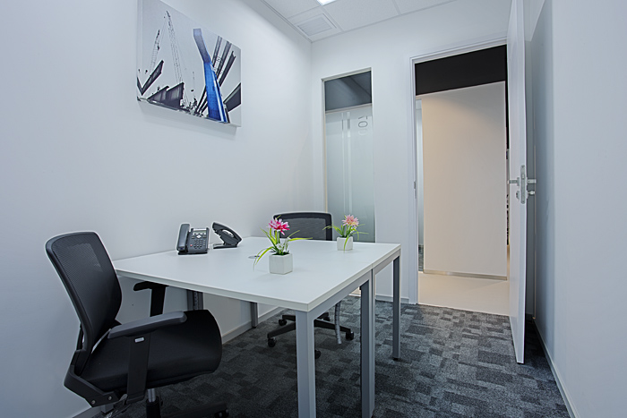 Regus Royal Phuket Marina image 3