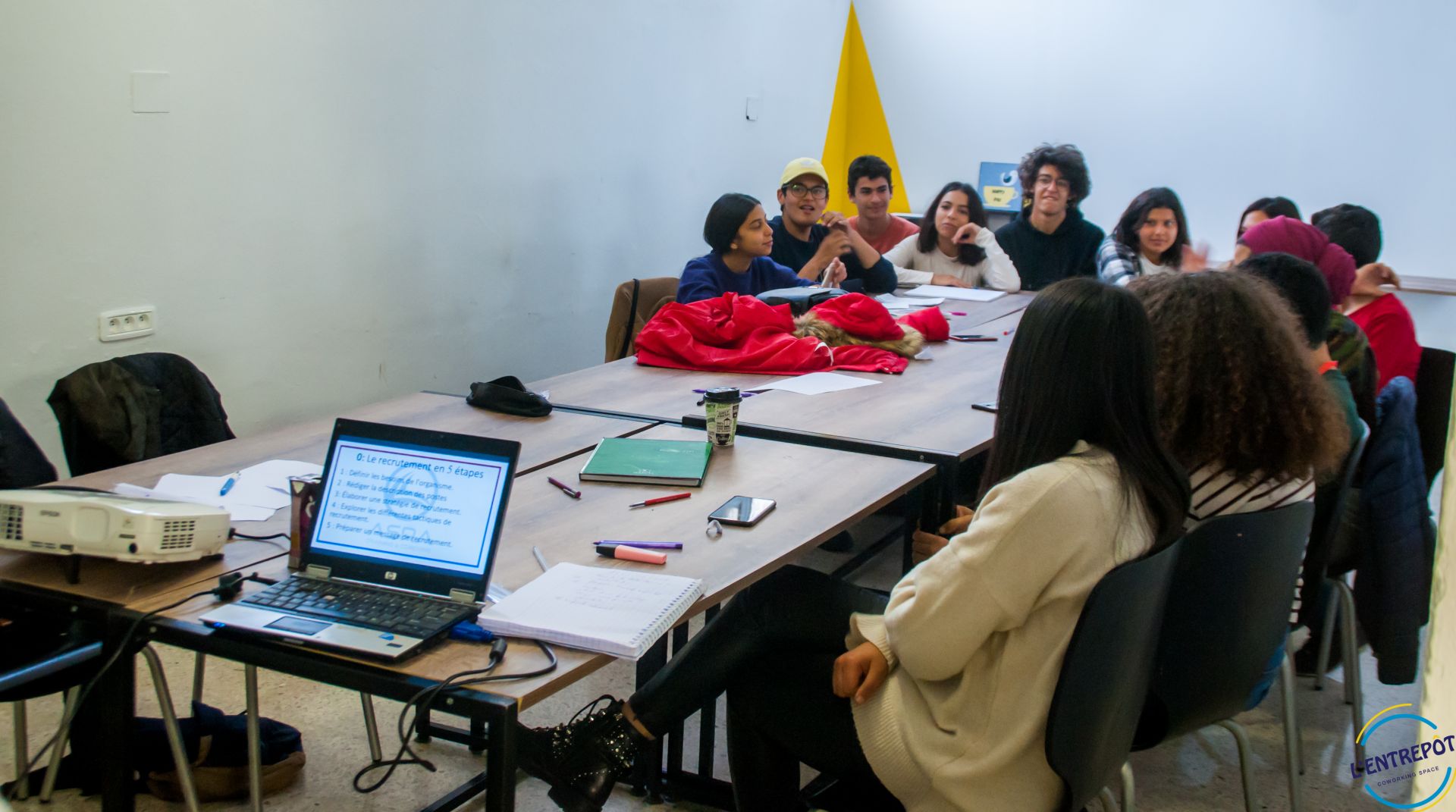 L'Entrepot Coworking Space image 3