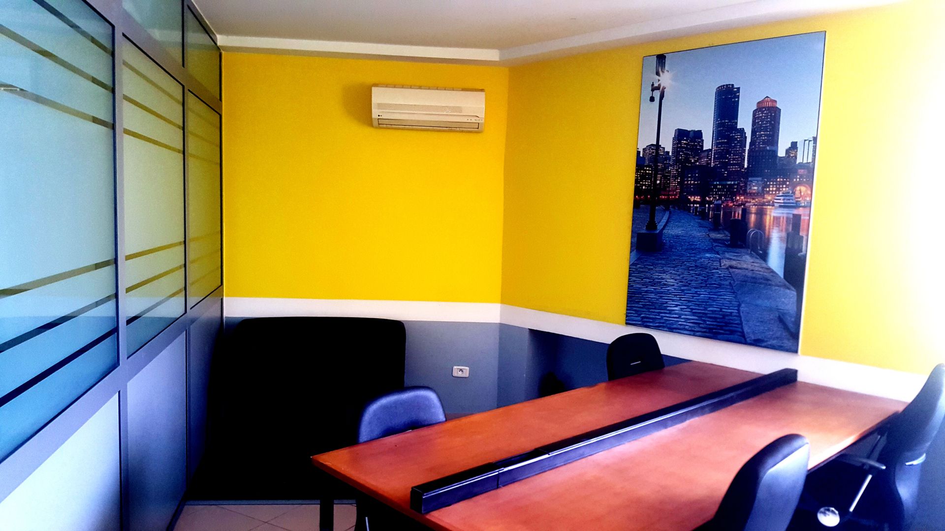 Ideal Coworking image 3