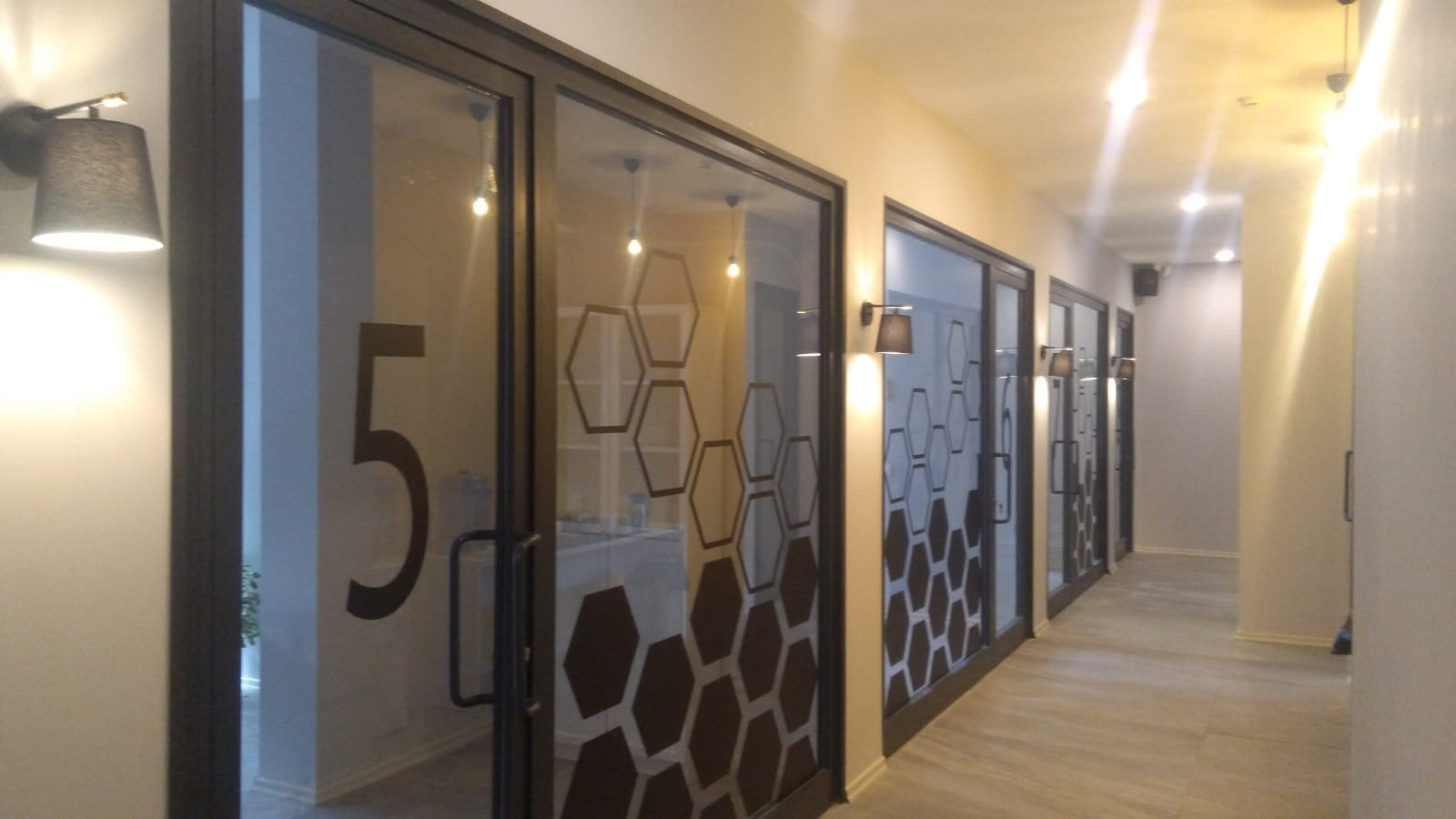 Workinstation image 5