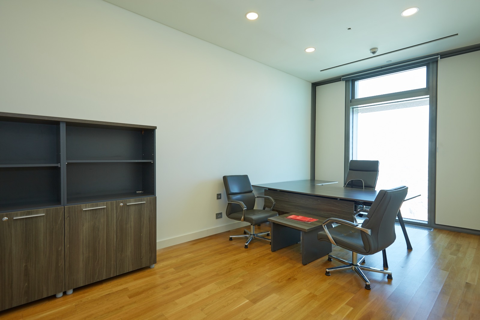 eOfis Emaar Square image 3