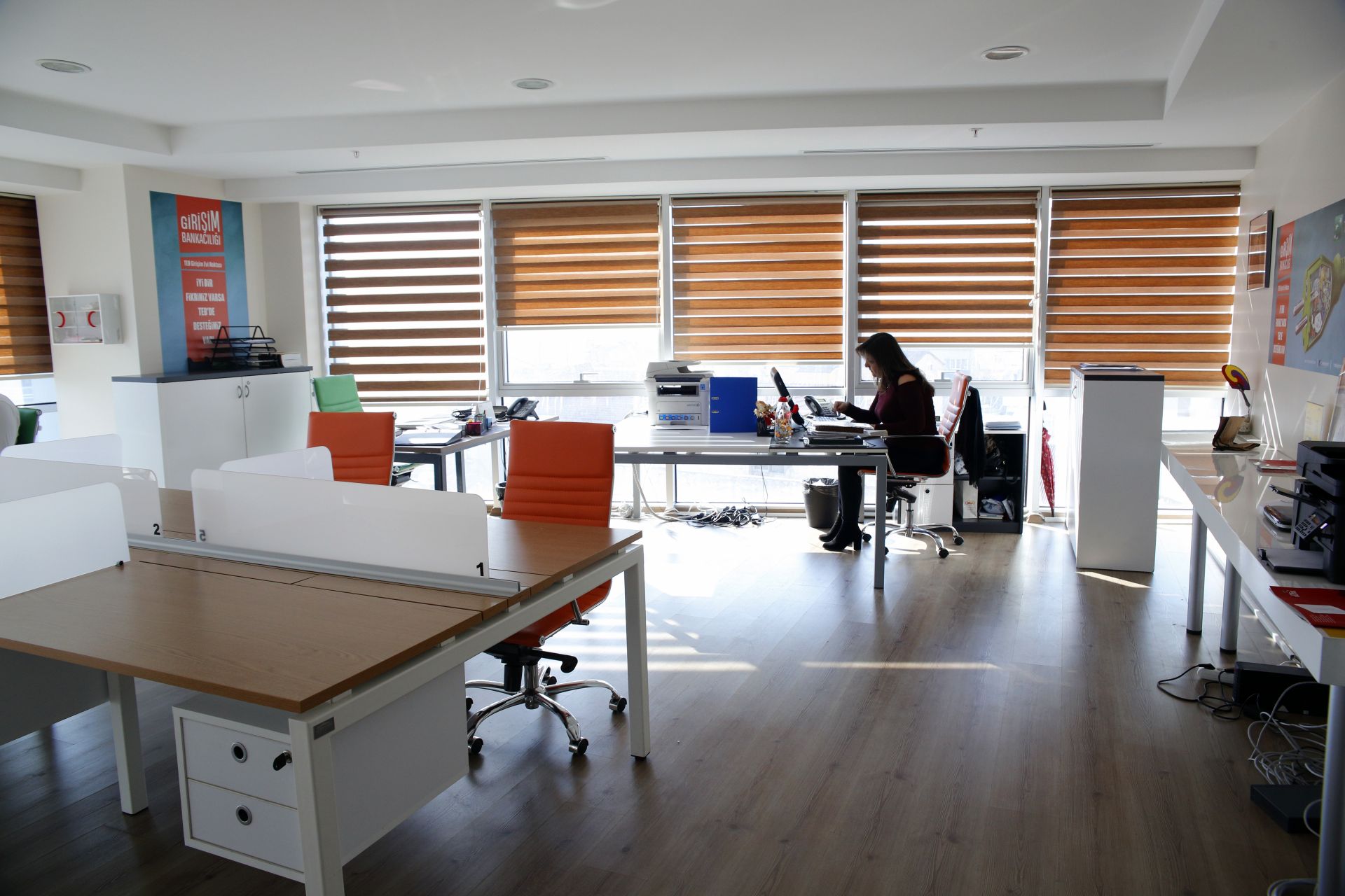 eOfis Skyport image 5