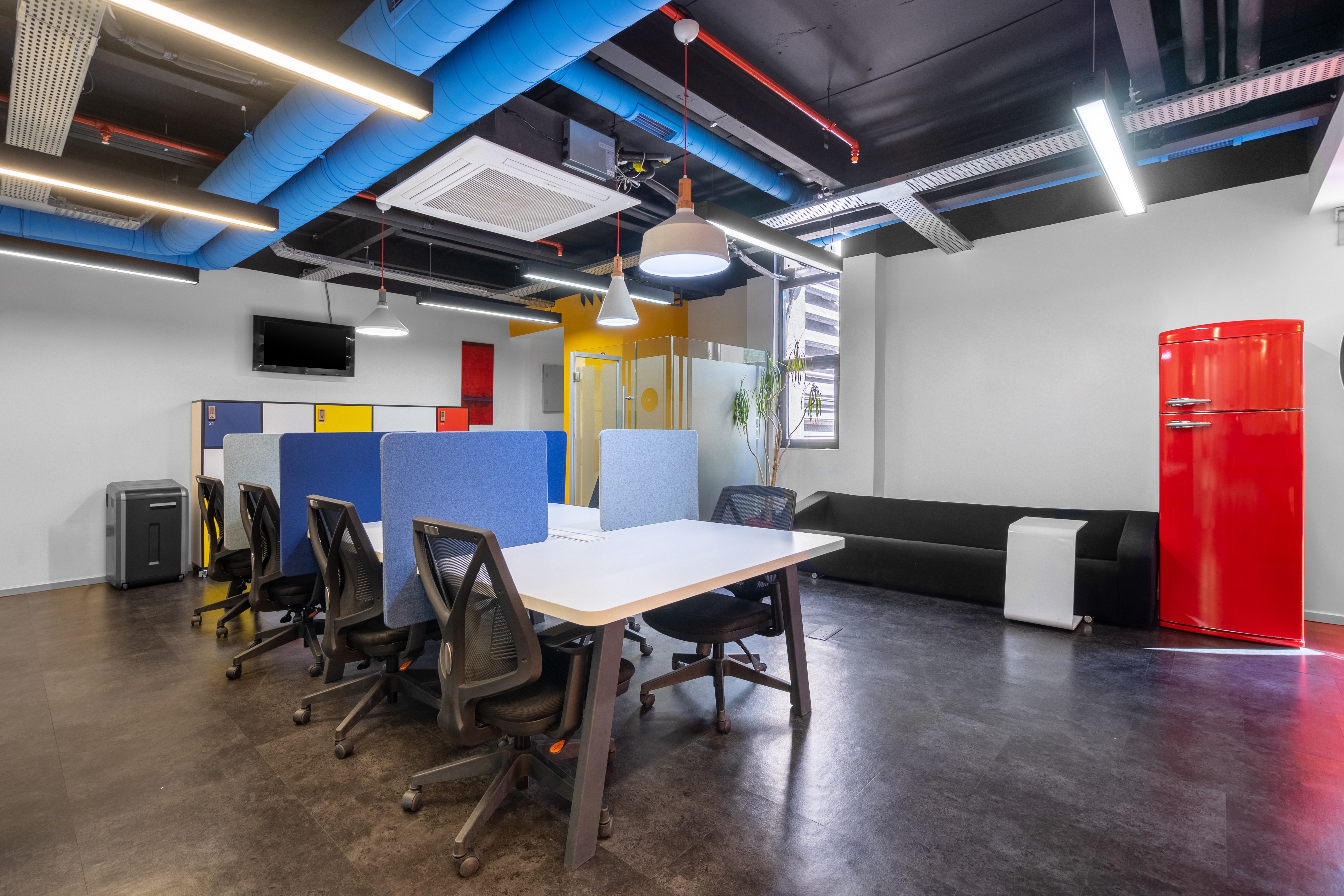 Regus - Istanbul, Maya Akar image 5