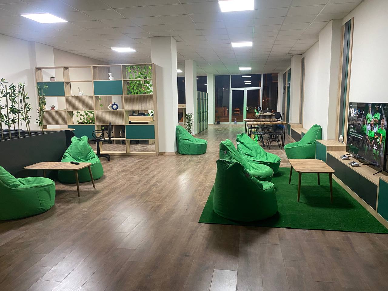 Work Life Coworking image 4