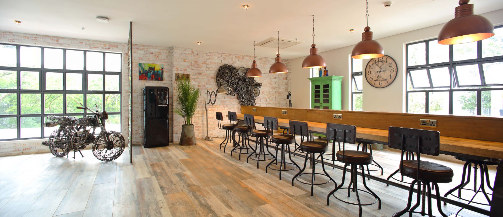 The Works at Latitude 0 Degrees image 2