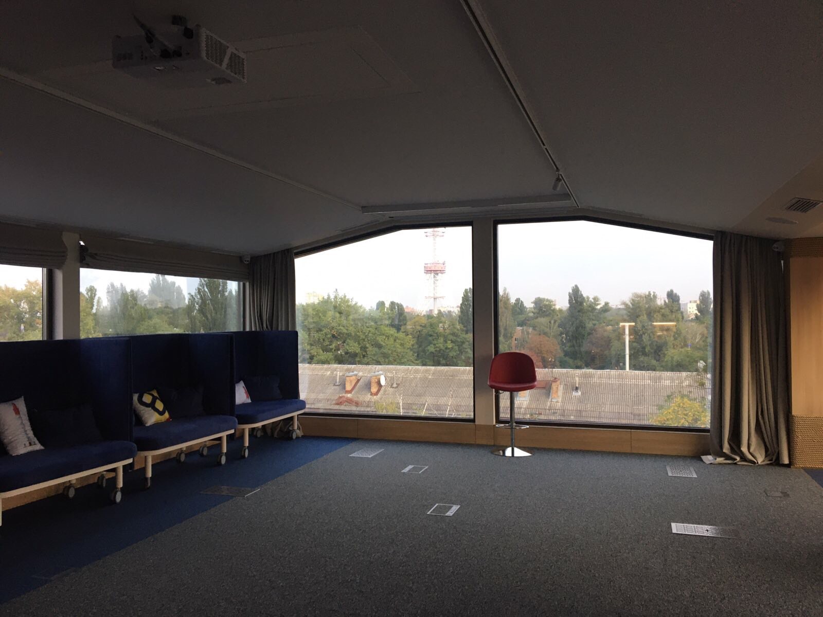 Mayak Event Workplace image 3