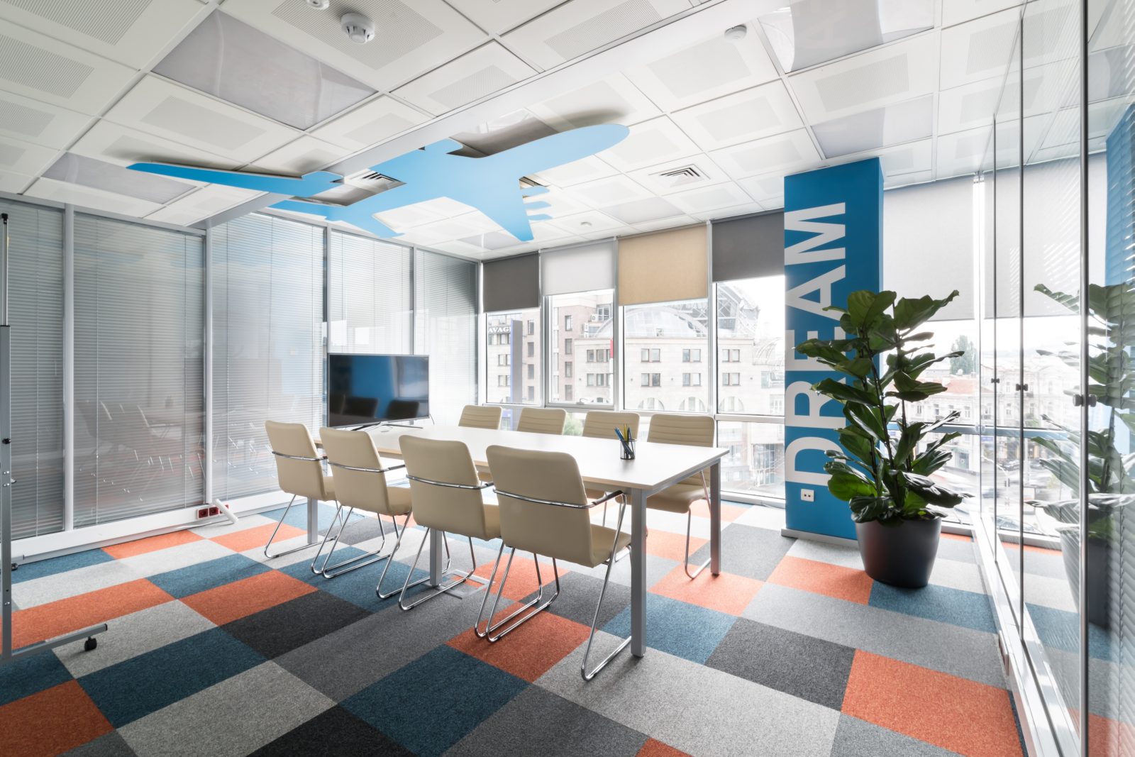 Peremoga Space image 4