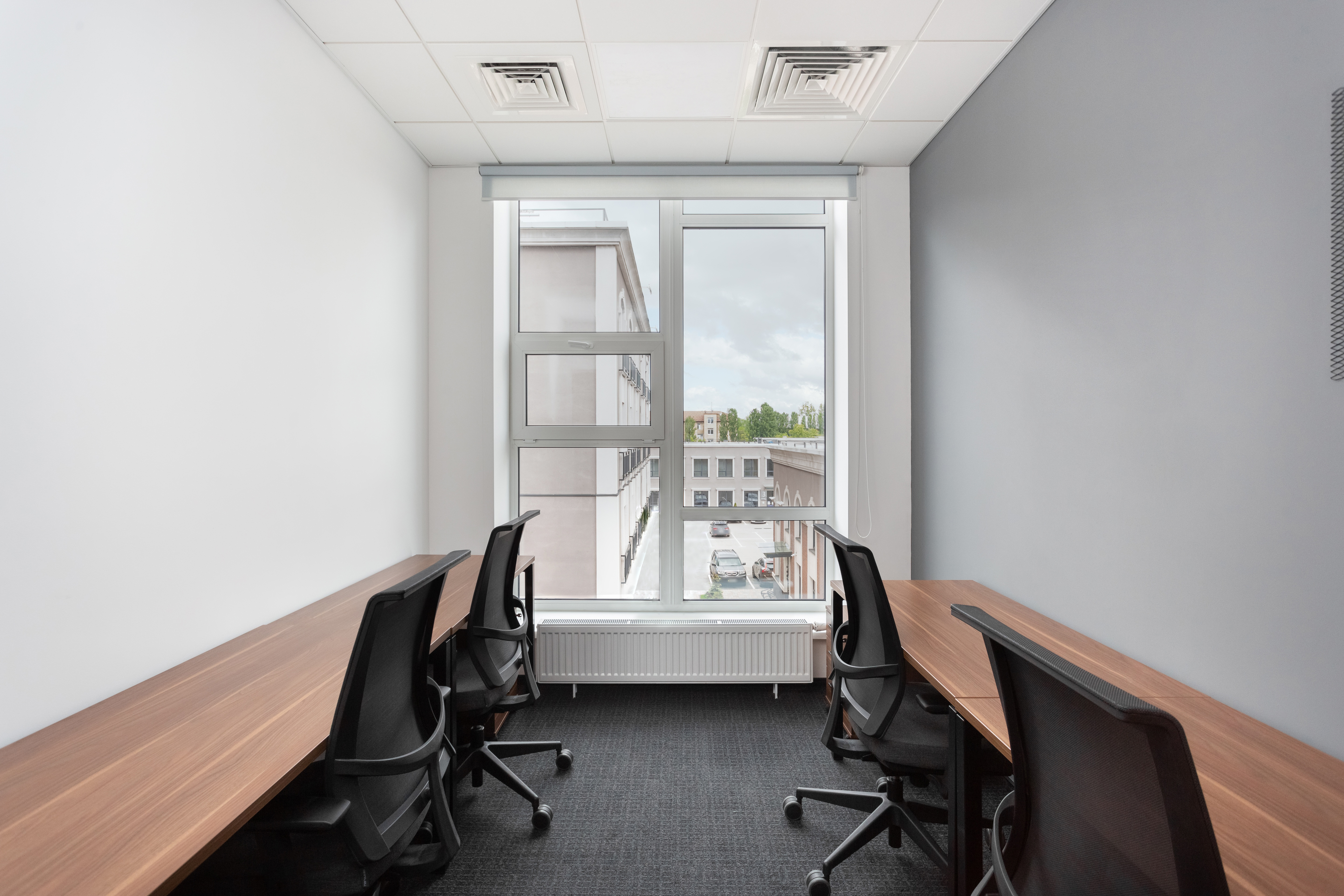 Regus - Kiev, Forum West Side image 3