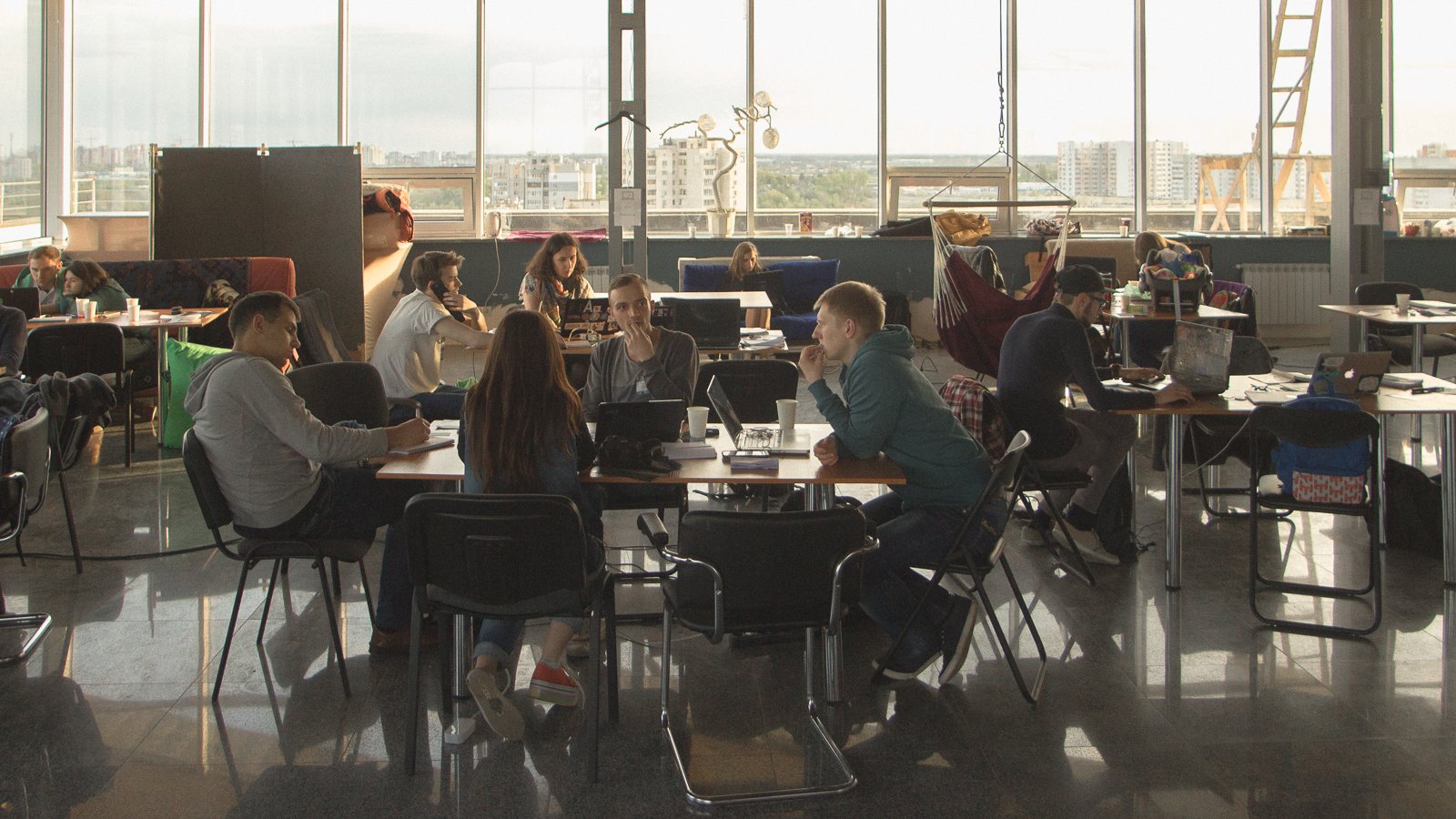 T shaped crew image 3