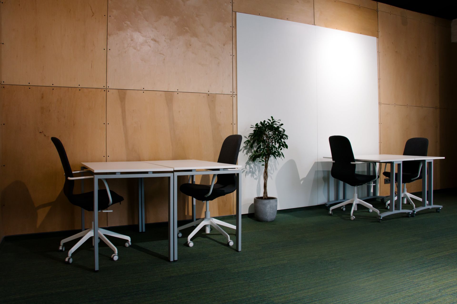 Business Hub image 4