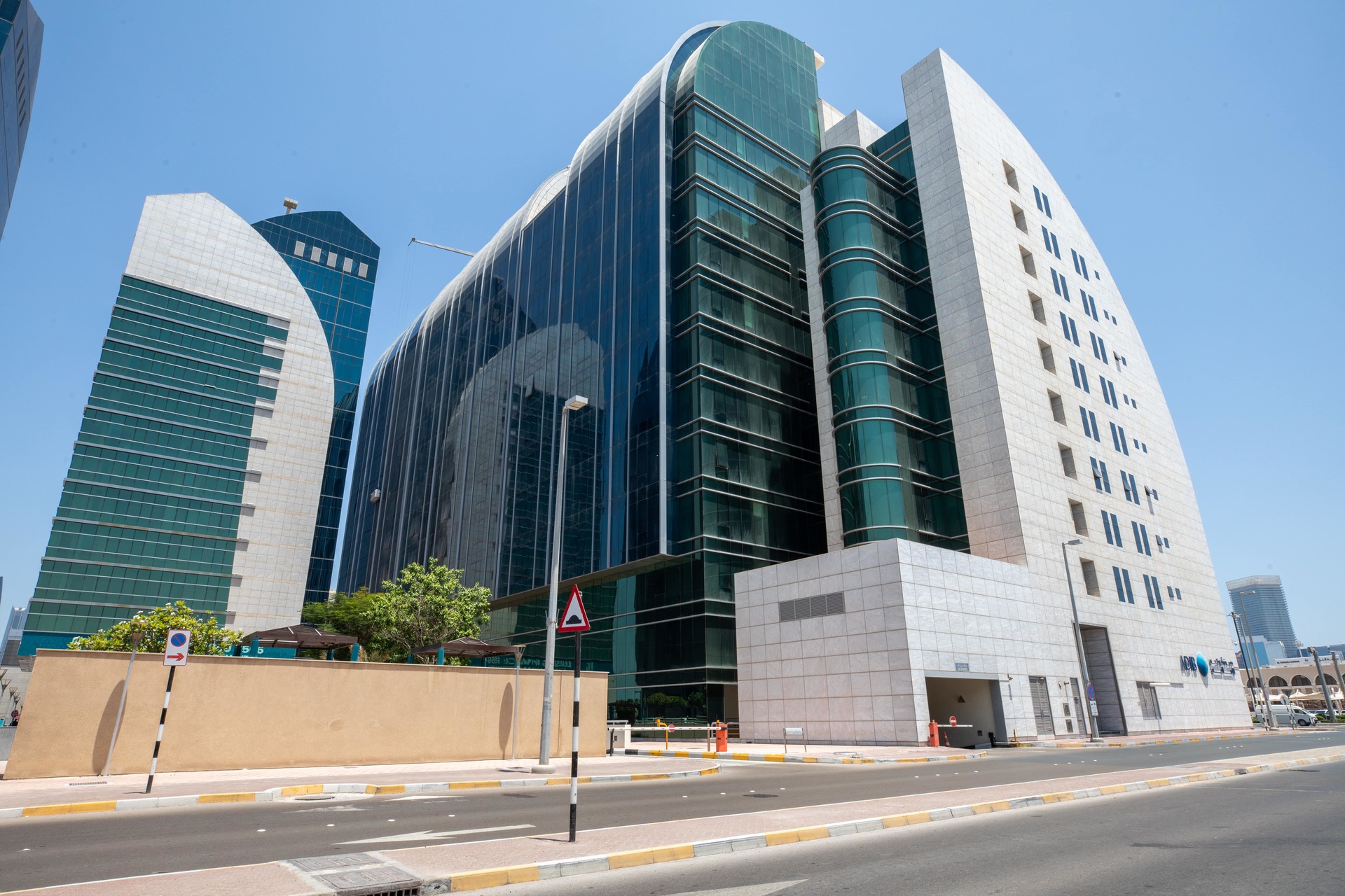 Regus Abu Dhabi, Al Bateen C6, Abu Dhabi - Book Online - Coworker