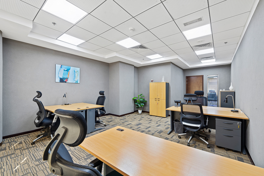 Clover Bay Tower image 2