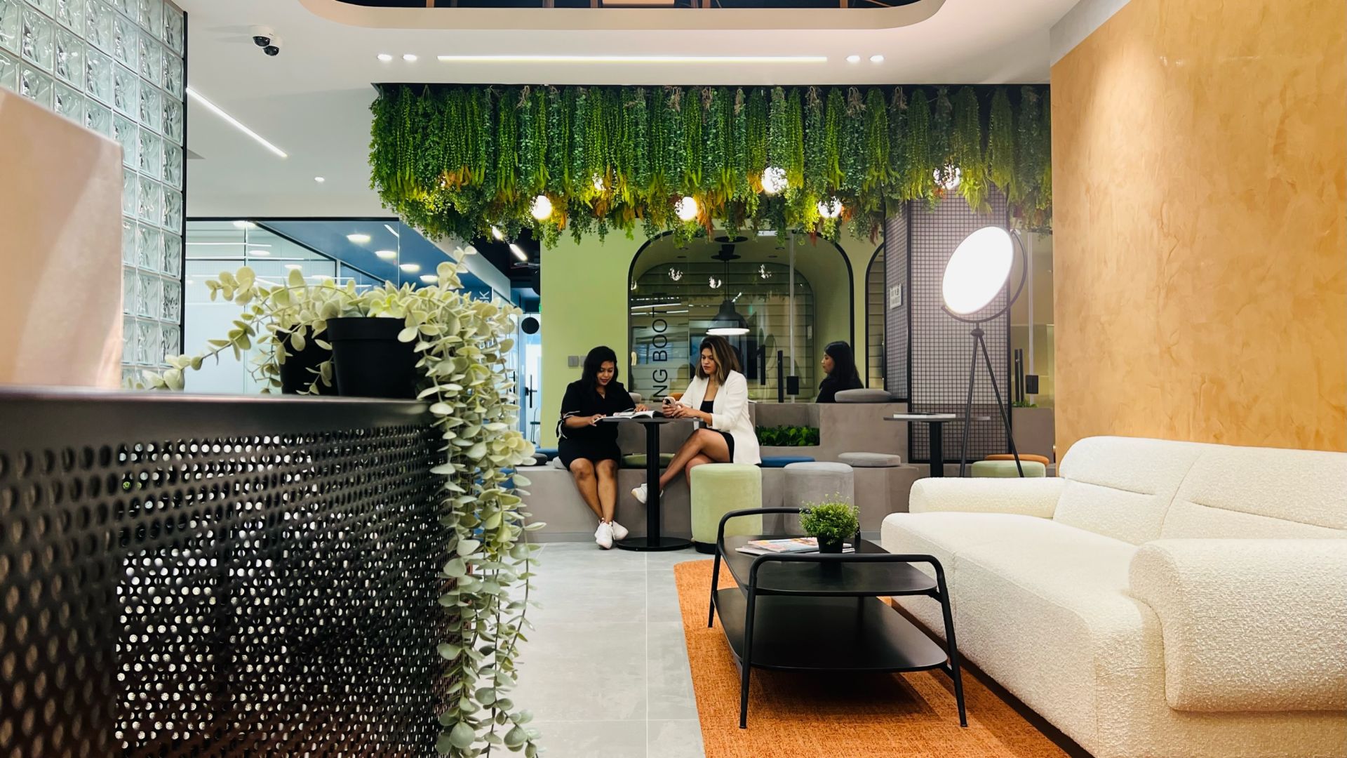 DHANGUARD BUSINESS CENTER image 2