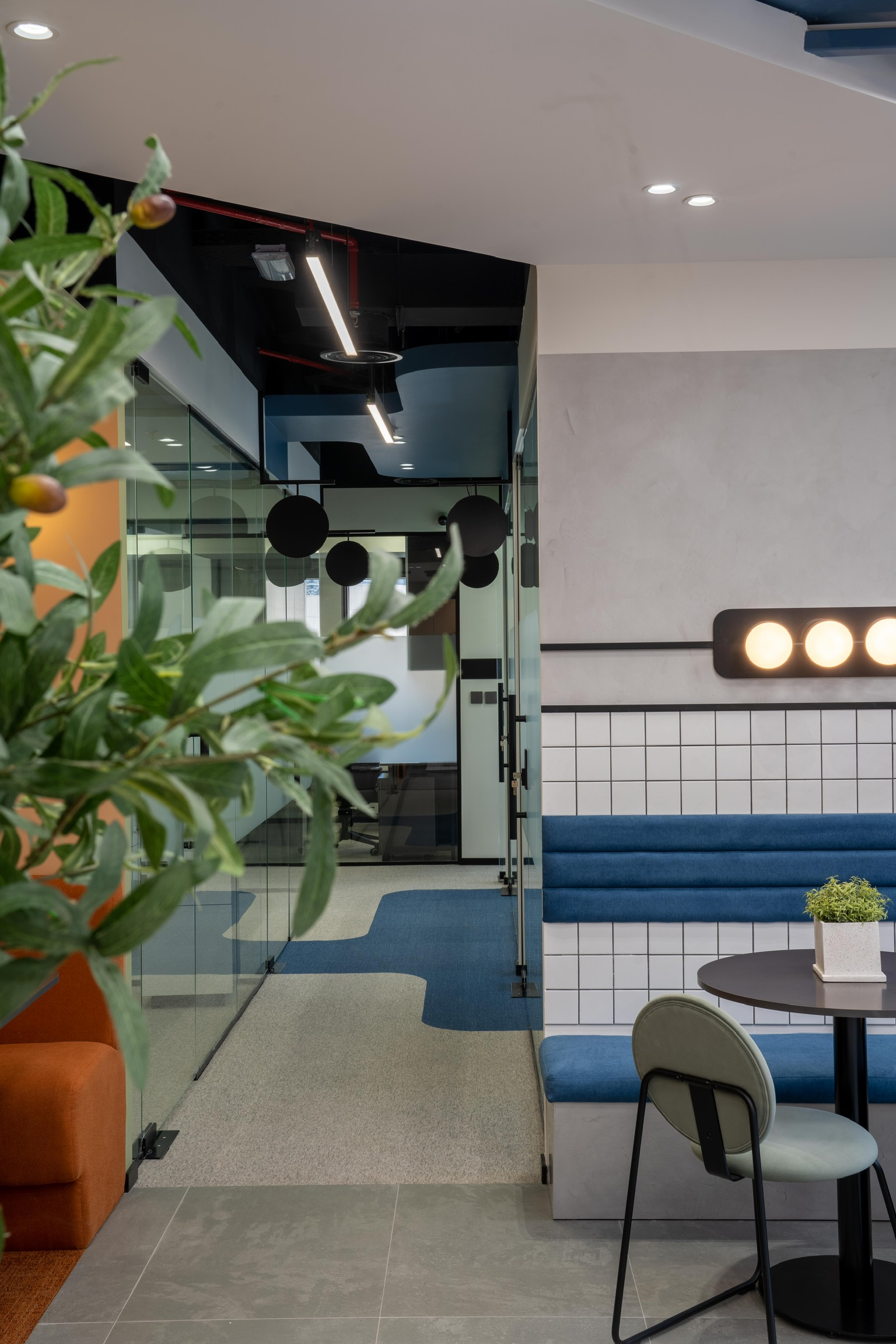 DHANGUARD BUSINESS CENTER image 5