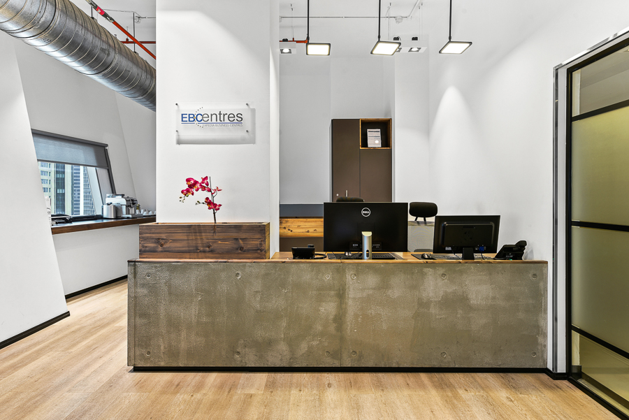 Expedia Business Centres Iris Bay Tower image 3