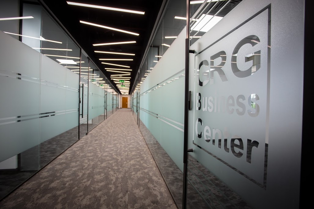 Health Care City Work Stations image 2