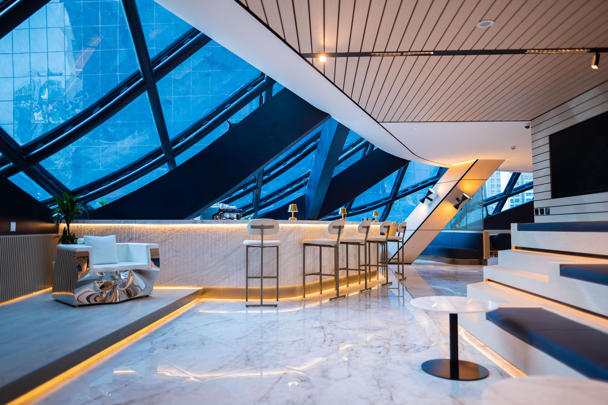 Modern Working image 2