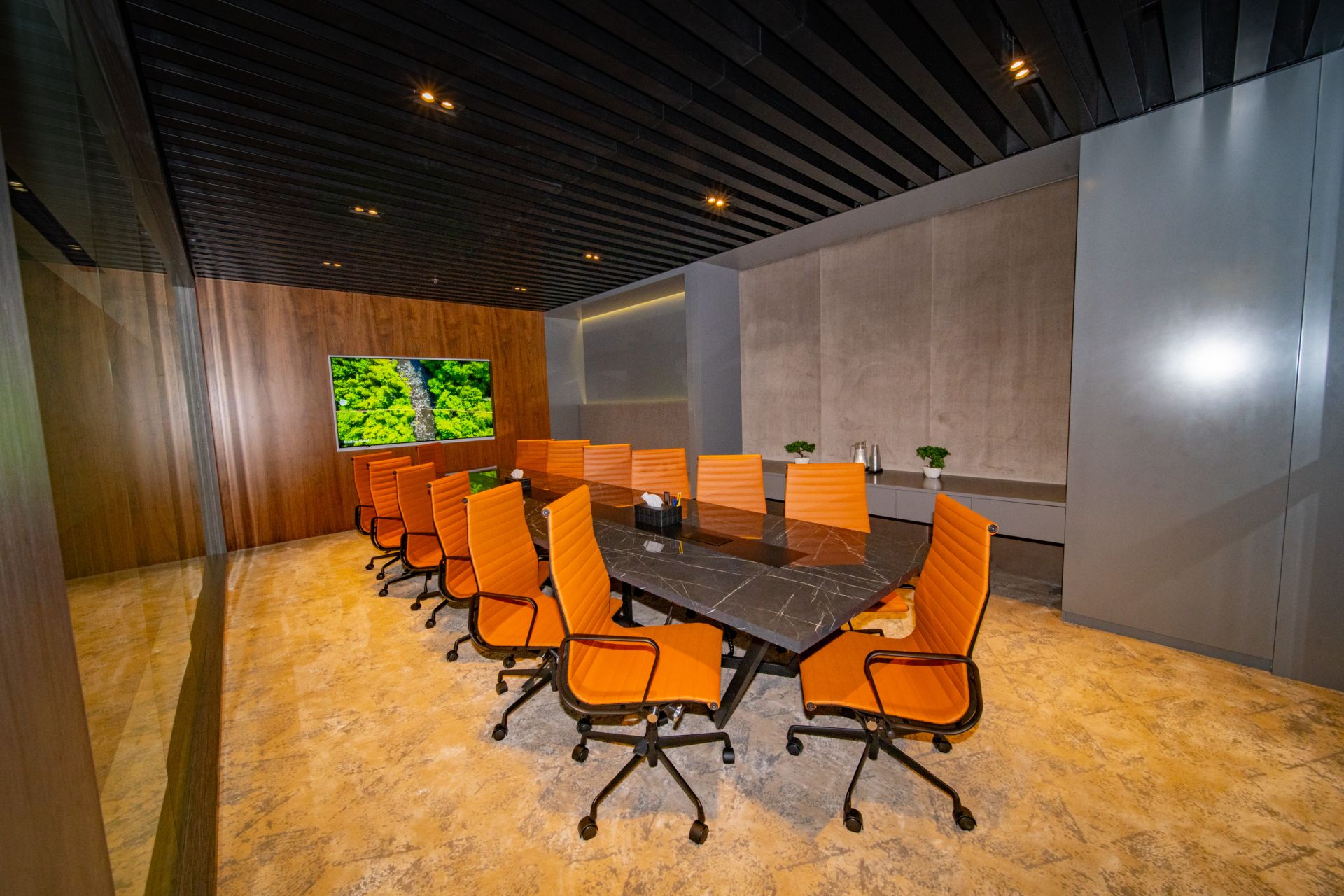 One business centre image 5