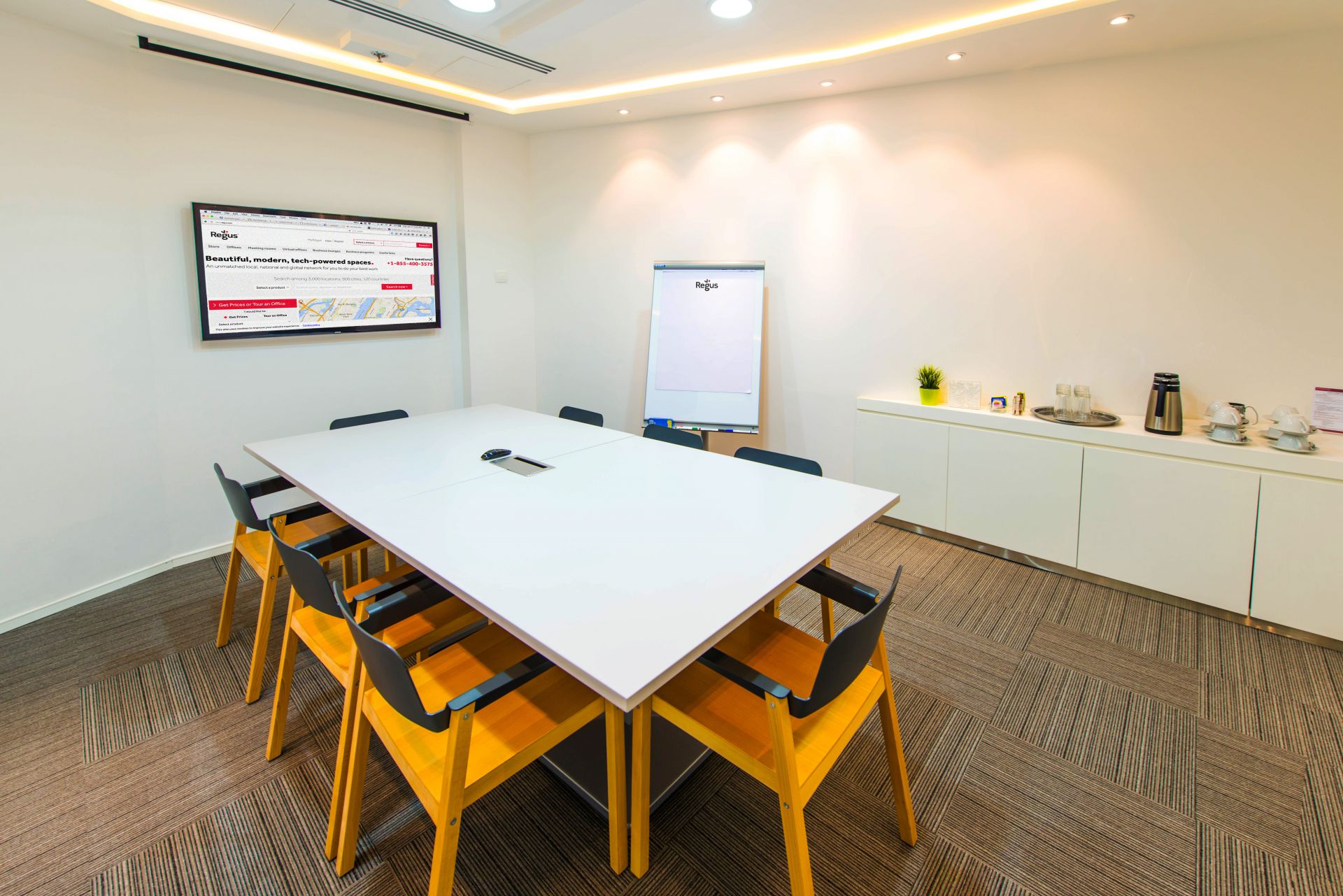 Regus Dubai, The Greens image 5