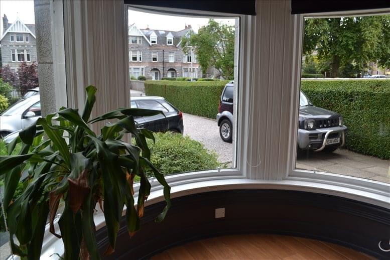 46 Queens Road image 2