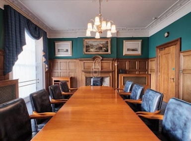 Waterloo Quay image 5