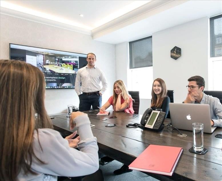 Podium Space image 4