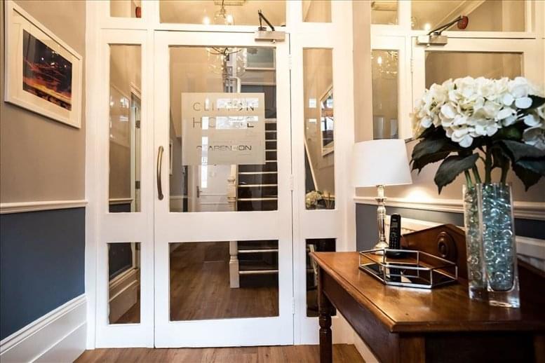 Podium Space image 4