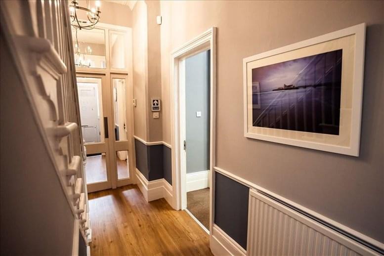 Podium Space image 3