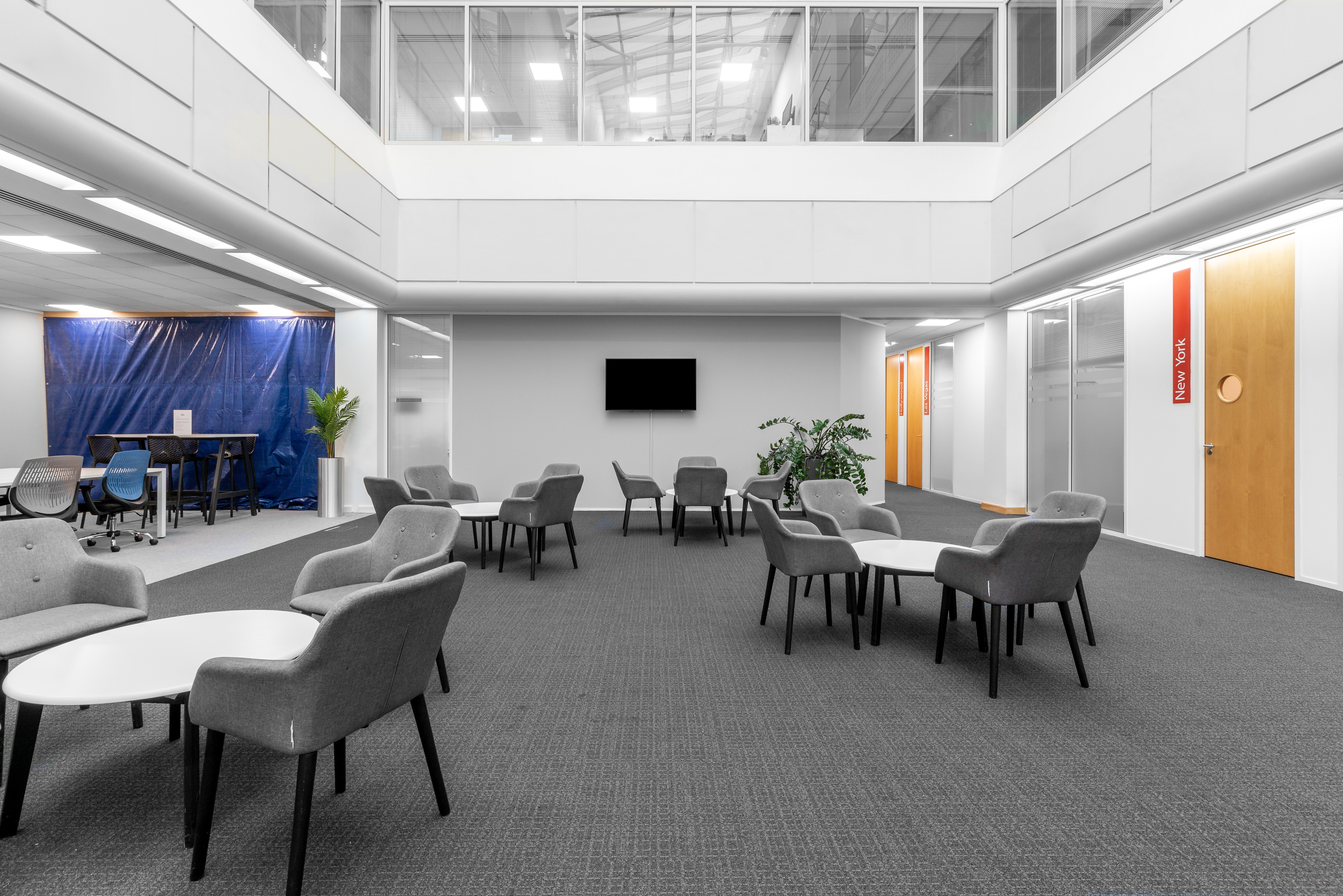 Regus - Bracknell Arlington Square image 5