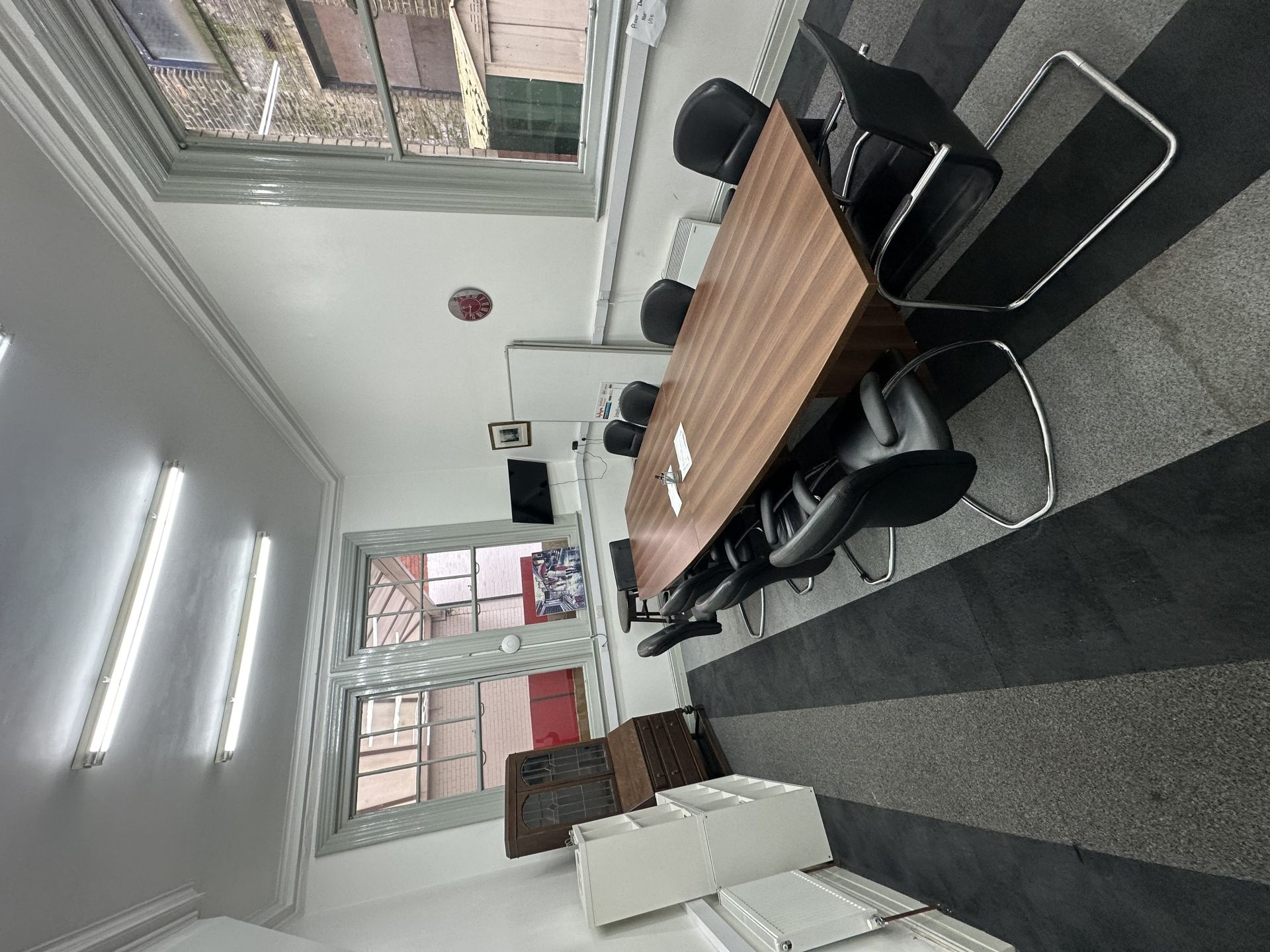 Malik House Manor Row image 5