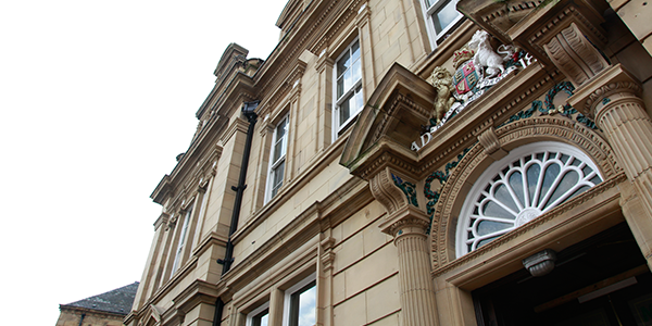 Malik House Oakwood Court image 4