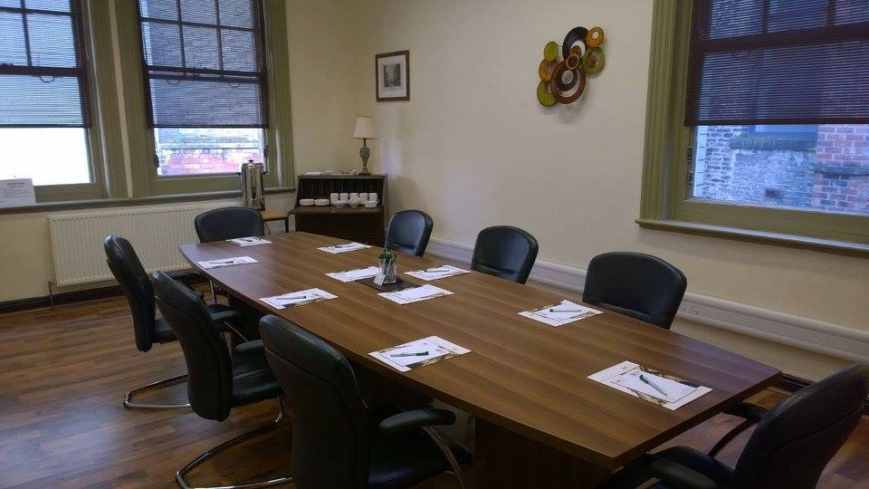 Malik House Oakwood Court image 5