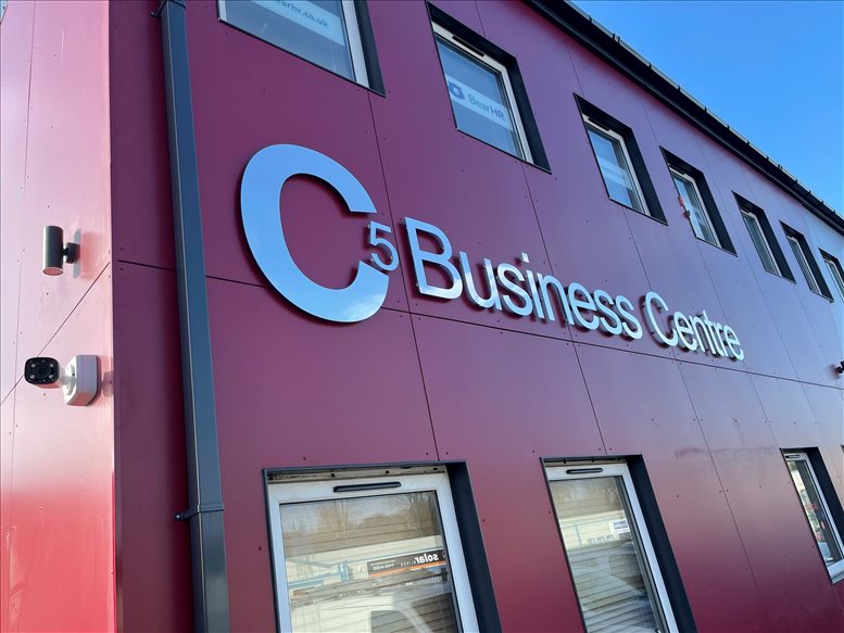 Storewithus  image 3