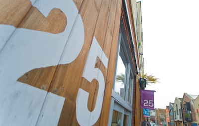 Urban Desk Space image 2