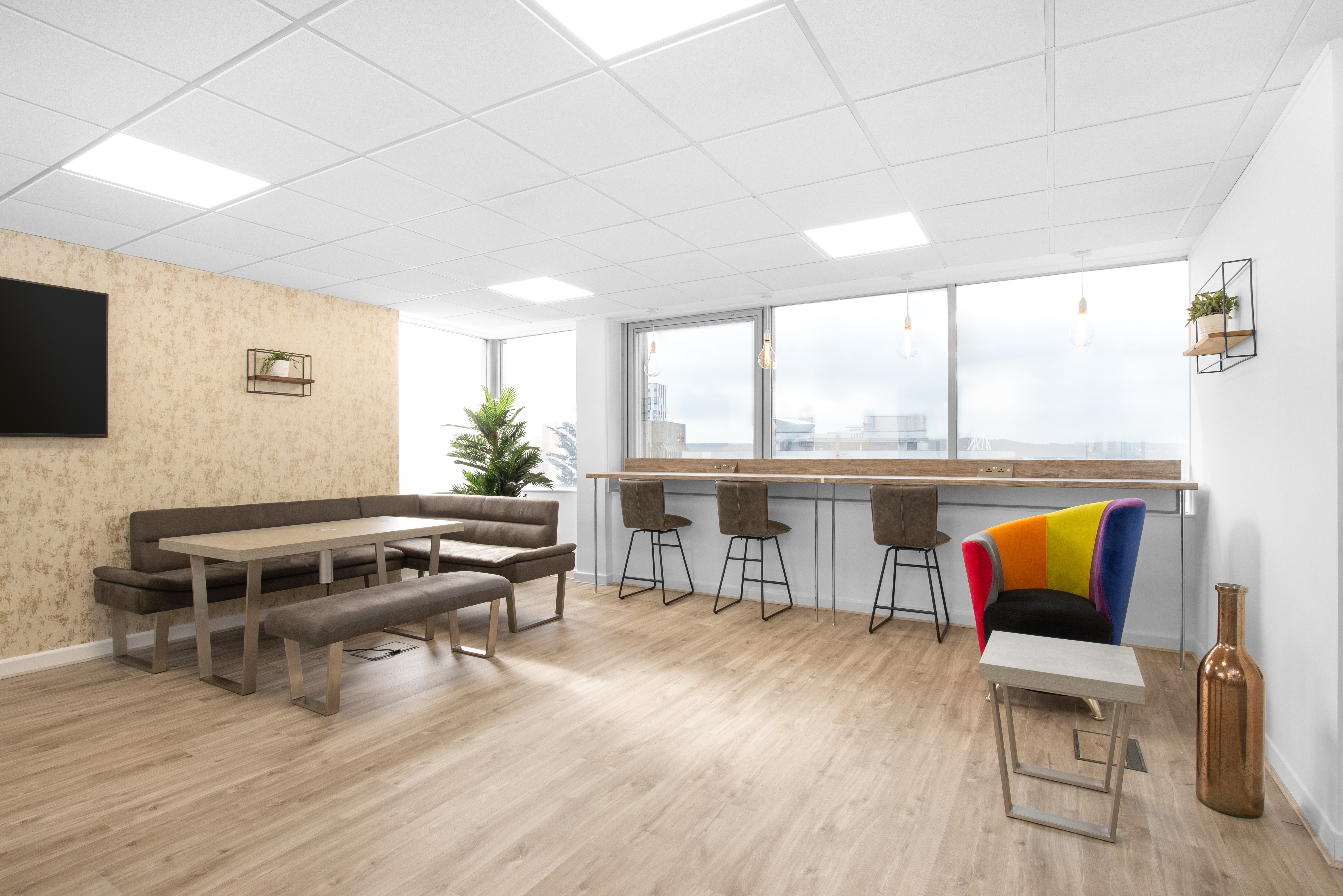 Regus - Cardiff Brunel House image 5